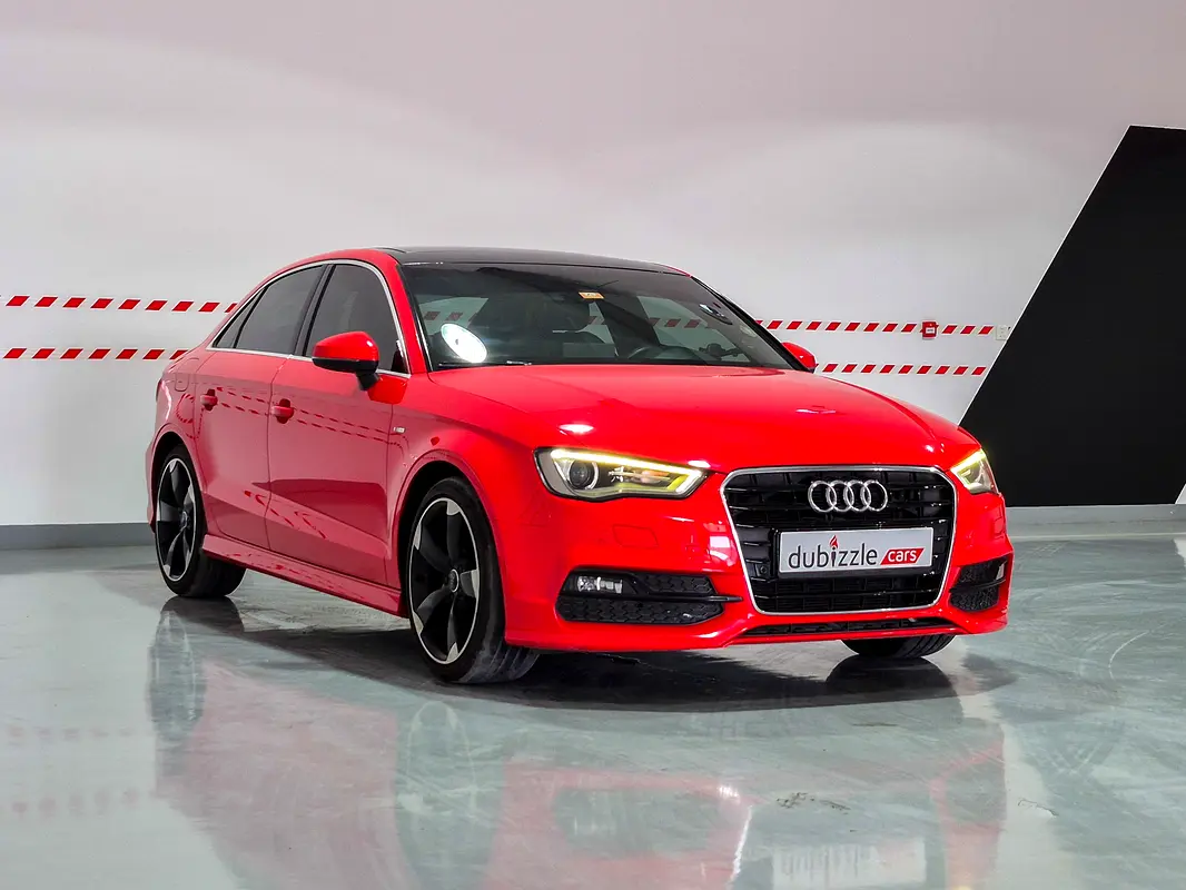 Audi A3 2016 — photo 1 of 14