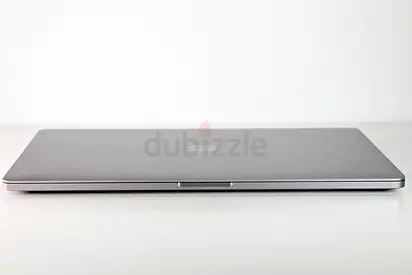 MacBook Pro 2019 i9 | 32GB RAM | 512GB SSD | 4GB Graphics