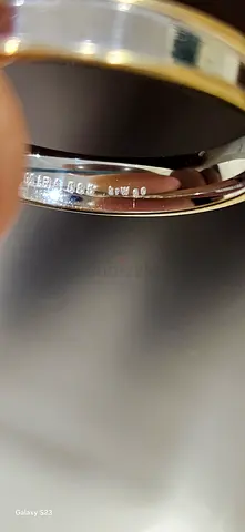 Glamira Mens gold wedding band with subtle inlay and engraving -