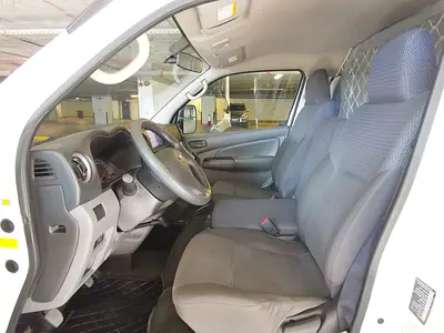 2021 Nissan URVAN — миниатюра 9