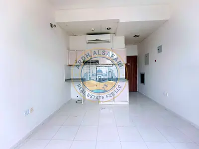 Spacious studio near to road with central AC in muwaileh