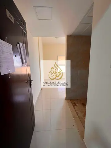 استديو,مطبخ شبه منفصل,مساحة واسعة جدا,موقع مميز,دفعات ميسرة