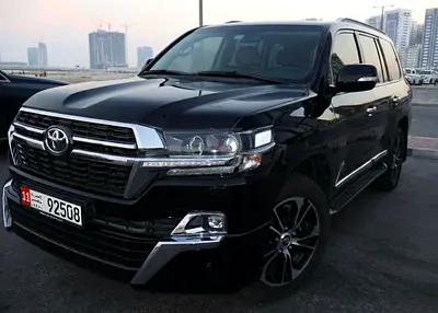 Toyota Land Cruiser GXR Grand Touring 2021 | GCC Specs |