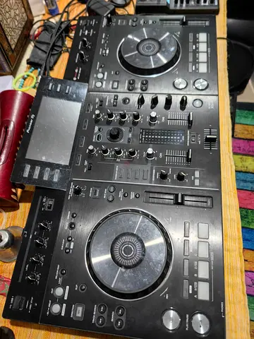 Private DJ Lessons — 1‑on‑1 Training with a Professional DJ (17+ years experience)  Learn real DJing