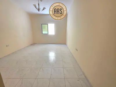 Spacious very nice 1bhk apartments with 2bathroom parking family building Rent 38k