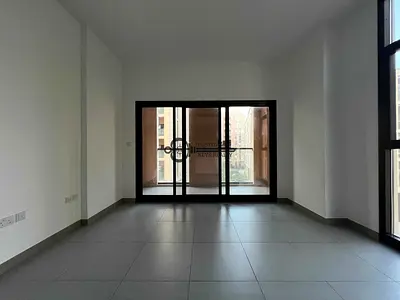 Stylish One-Bedroom Apartment in Al Mamsha – Prime Location with Modern Amenities