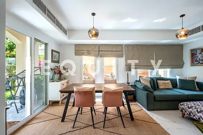 Fully Renovated | Pool Backing | Vacant | 4E