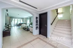 Amazing Legacy 3Bed Close to JP Pavilion