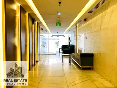 ** WITH PARKING ** 3BHK APPARTMENT ** PRIME LOCATION ** FAMILY BUILDING