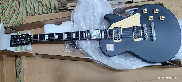 Brand New Harley Benton Les Paul SC-400 Matt Black Electric Guitar - With Box