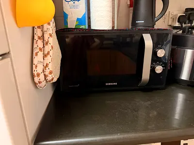 Samsung compact microwave in good working condition