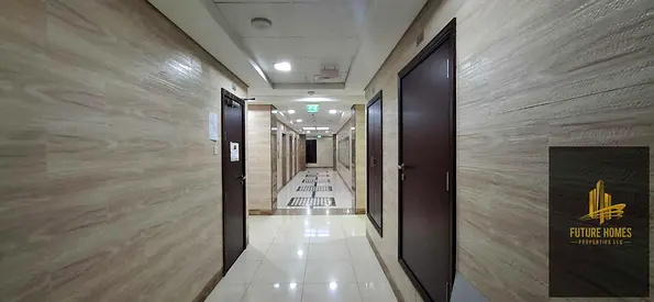 Lavish 2bhk with free parking on prime location