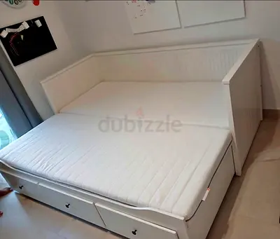 Ikea hemness daybed with ikea mattresses