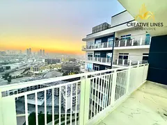 No commission || Negotiable price || High floor || Store room || Sunlight directly ||
