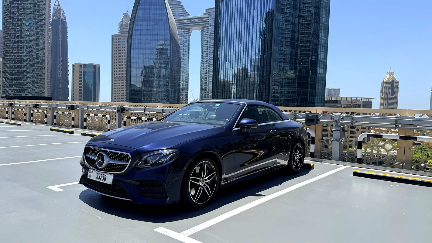 Mercedes-Benz E-Class 2019 — photo 1 of 11