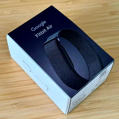 Google Fitbit Air (sealed box) - Obsidian Black (not available in UAE)