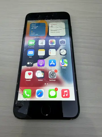IPHONE 7 PLUS CRACKED SCREEN 128GB 100 percent battery