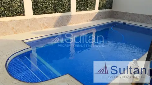 Marvelous 3Maid with Pool Beach/Mall/School Access