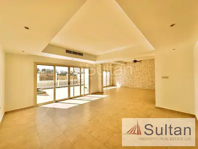 Marvelous 3Maid with Pool Beach/Mall/School Access