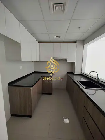 One month free Brand New 1BHK apartment with bolcony very prime location just in 64k in warsan 4