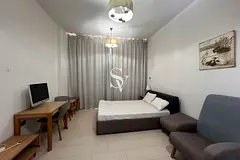 Furnished| Chiller Free| Easy access to the Metro