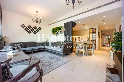 Bright | Furnished 2BR + Study | Pool View
