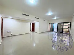Best Location !! 0% Comession , Huge 3Bk &amp; Maid Room