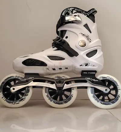 white inline speed skates -3x110mm wheels