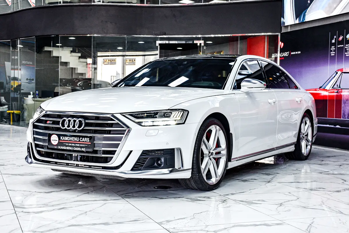Audi S8 2020 — photo 1 of 18