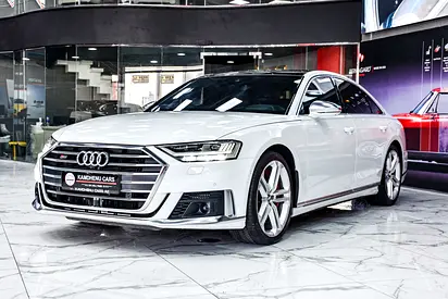 Audi S8 4.0 TFSI Quattro | 2020 | GCC | Full Agency History| Apx. EMI 3890/month