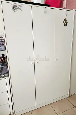 Wardrobe 3 doors