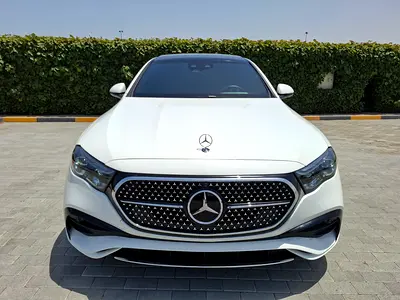 2025 Mercedes-BENZ E-CLASS 缩略图 2