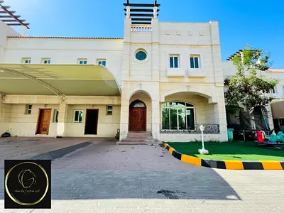 AWESOME 4-BEDROOMS VILLA IN A LOVELY NEIGHBORHOOD