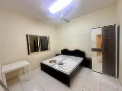 Girls bedspace available monthly 500/-( single bed )maximum 3 in a room