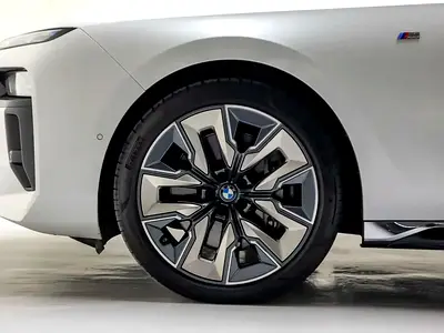2023 BMW 7-SERIES — миниатюра 20