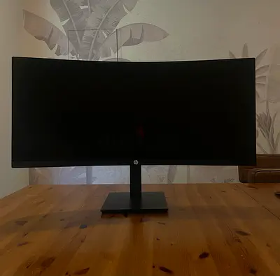 HP Curved Ultrawide Monitor
