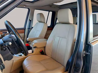 2016 LAND Rover LR4 — фото 11