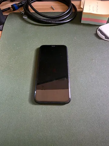URGENT SALE: Apple iPhone XR 128GB (Black) - Flawless Condition (Must go by Monday!)