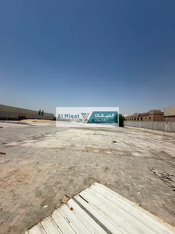للبيع حوطه جاهزه للاستخدام الفوري بالصجعه الصناعيه الحنو