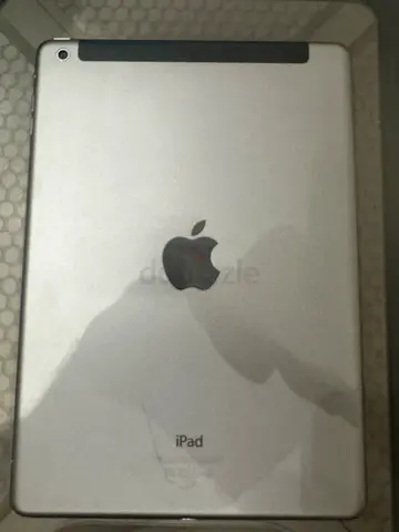 Used Apple iPad (Silver) — Good Working Condition Apple iPad Air 9.7” – 16GB – Wi-Fi + Cellular