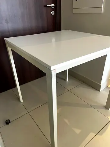White Table 75x75