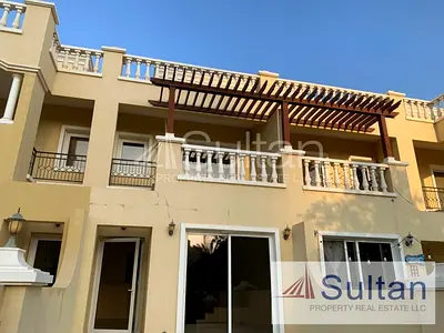 Stunning Upgraded 2BR Near Pool/Beach/Mall Access