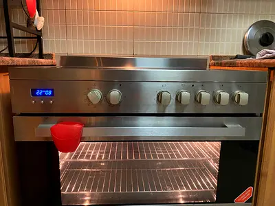 Midea 90x60cm Freestanding Ceramic Cooker with 109L Multifunction Oven, 5 Zones Full Electric Cookin