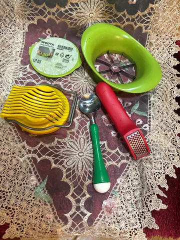 Assorted Kitchen Tools Set