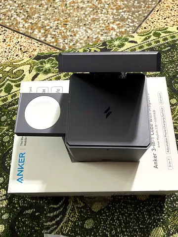 Anker 3-in-1 PowerHub Cube with MagSafe (iPhone, AirPods, Apple Watch) - Boxed