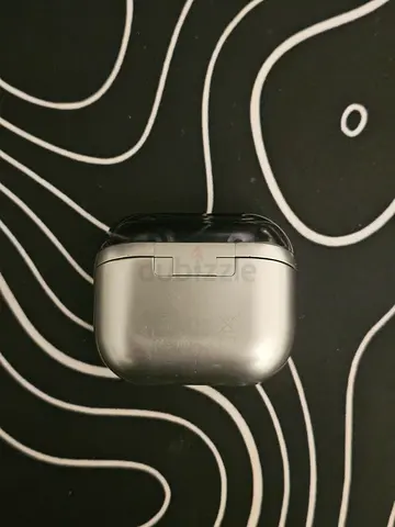 Samsung Galaxy Buds 3 - Used lightly for 1 year