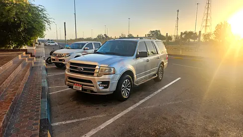 Ford Expedition XLT 2015 GCC Specs