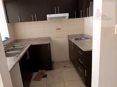 Spacious 1-Bedroom Apartment with balcony