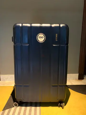 ParaJohn 35-inch Travel Luggage (Never Used)