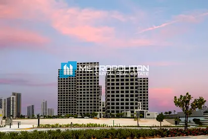Canal View | High ROI | High Floor 1BR | Resale
